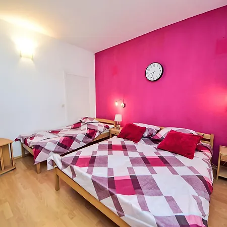 Dajak-3 By Interhome Apartman Omiš