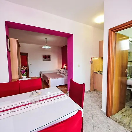 Dajak-3 By Interhome 아파트 *